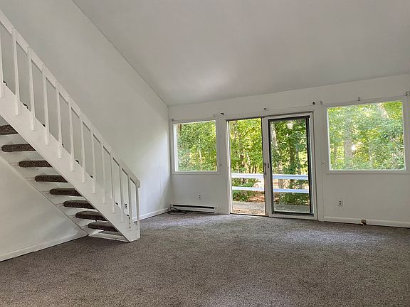 2nd image of 38 Chapel Ln