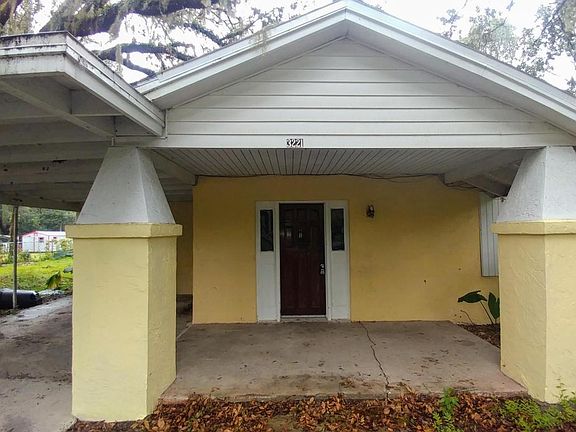 3rd image of 3221 S Palm Ave