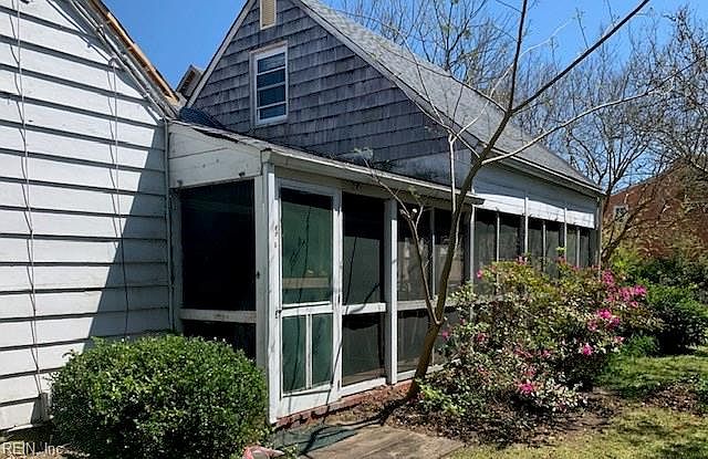 2nd image of 208 71st St