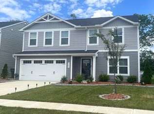 4282 Salt Spring Ln, Columbus, OH 43207