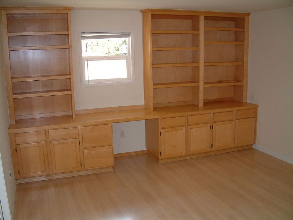 Family Room Built-ins