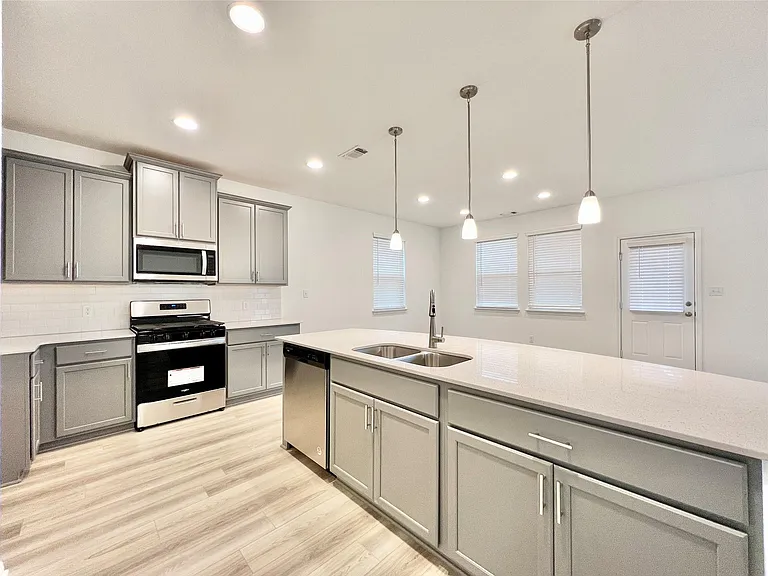 3200 College Park Dr #131 — Photo 10
