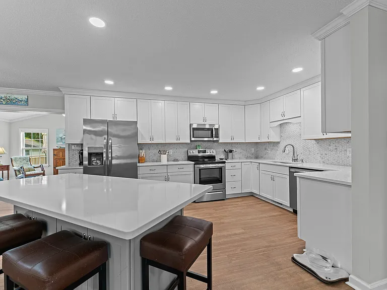 2211 Steeple Chase Dr — Photo 11