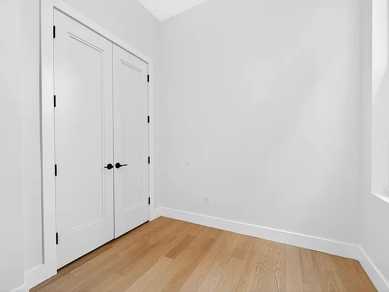 20 Storms Ave #2 — Photo 14