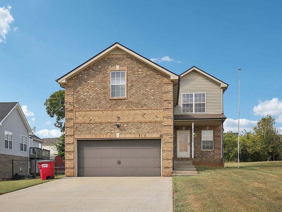 1st image of 139 Buttermere Dr