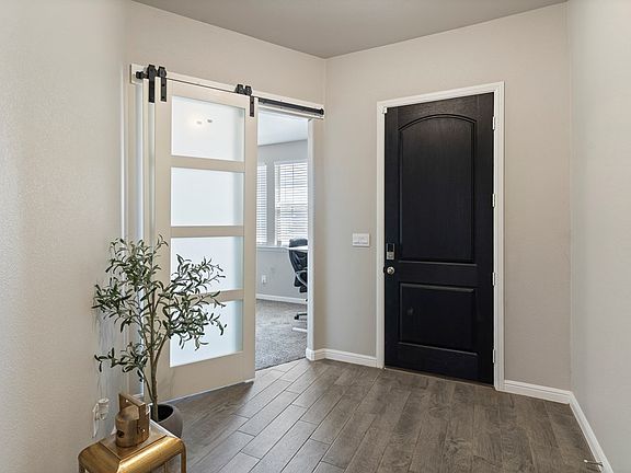 4th image of 3208 Mountain Quail Rd