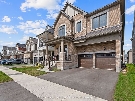 3rd image of 614 Newlove St