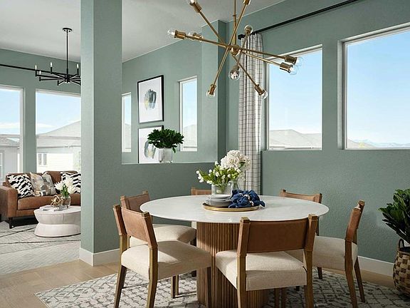 The Ellingwood - Dining