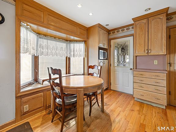 5th image of 88 Cynthia Street