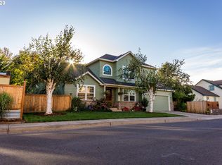 502 Walnut Pl, Springfield, OR 97477