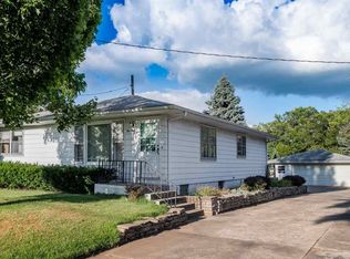1010 Augusta St, Pekin, IL