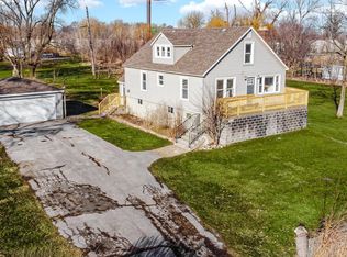 2648 Arizona St, Lake Station, IN 46405