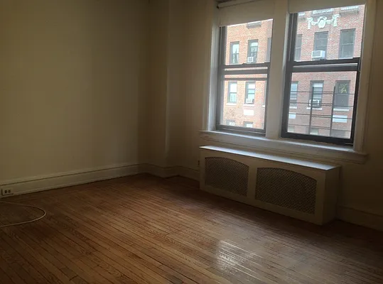 Rented by (Legacy) NY Quality Living Uptown | media 17