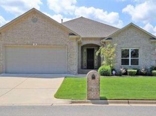 18 Highlander Dr, Little Rock, AR 72223