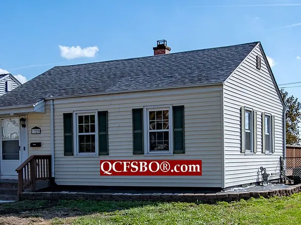 1729 Brown St, Bettendorf, IA 52722