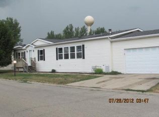 312 Mallard Ln, Sandwich, IL 60548