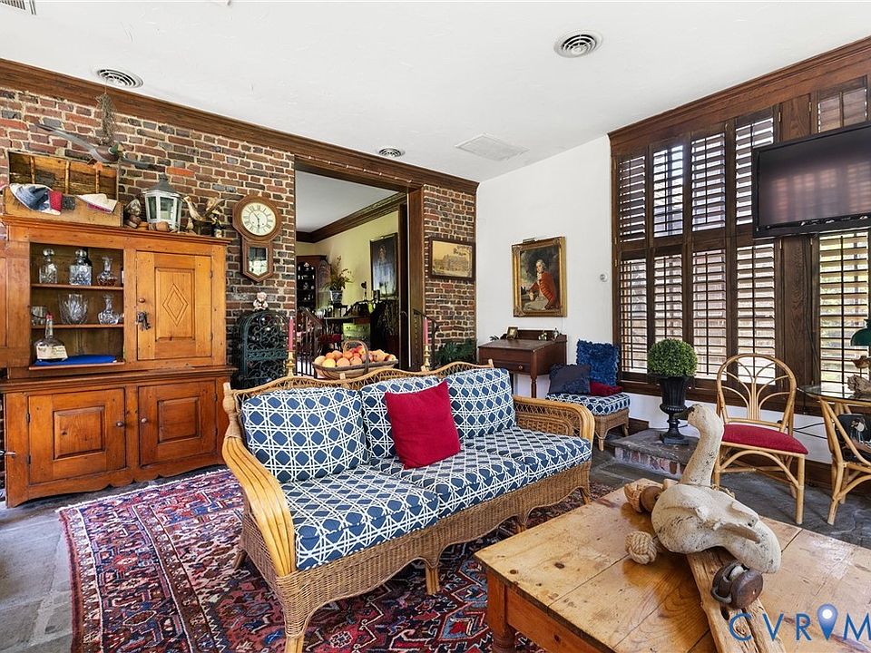 14th image of 701 Appomattox St