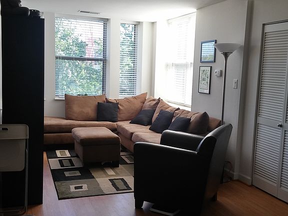 2nd image of 5696 Kingsbury Ave APT 305
