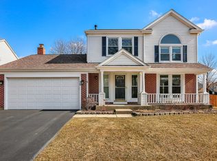 35 N Fiore Pkwy, Vernon Hills, IL