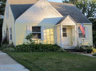 315 Bliss St, Ionia, MI 48846