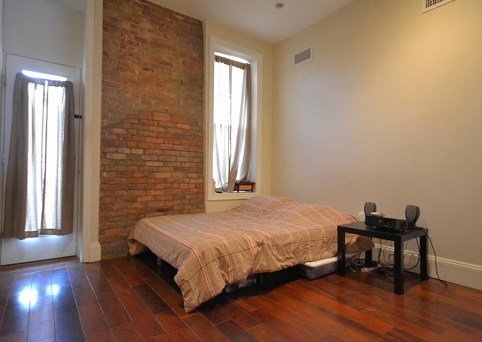 1st image of 46 New York Ave APT 1