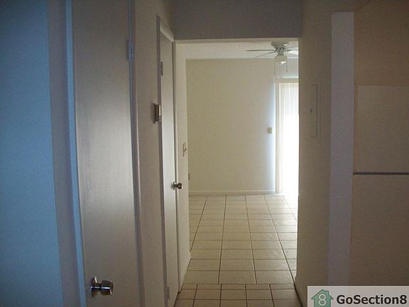 3rd image of 5057 Breckenridge Pl APT 20