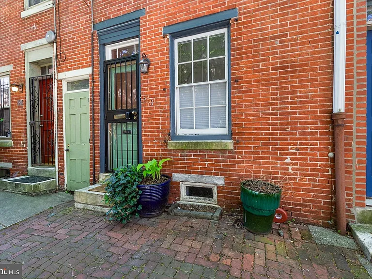 528 Kauffman St — Photo 31