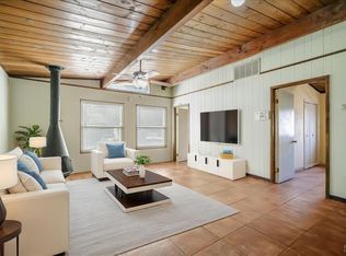 8440 Park Ave, Forestville, CA 95436