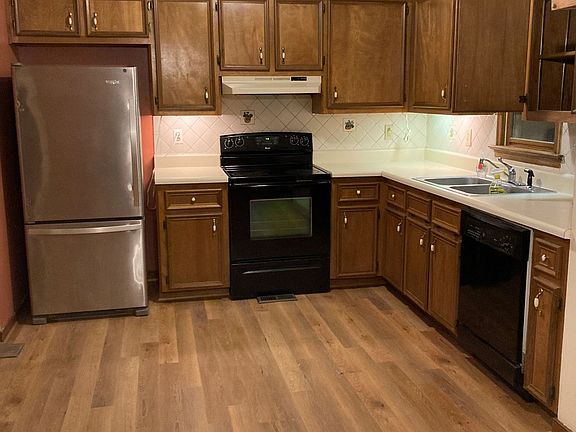 5th image of 4606 Mason Dale Ter