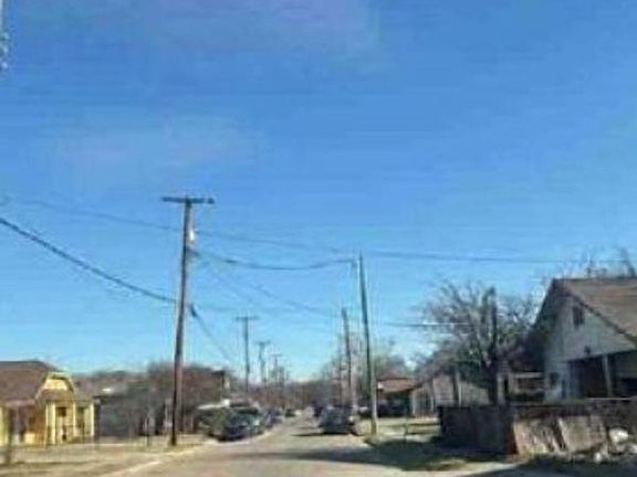 5th image of 4503 Frank St