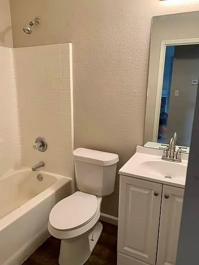 Common Bath