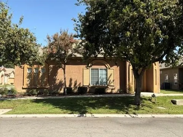 8508 White Rock Dr, Bakersfield, CA 93312