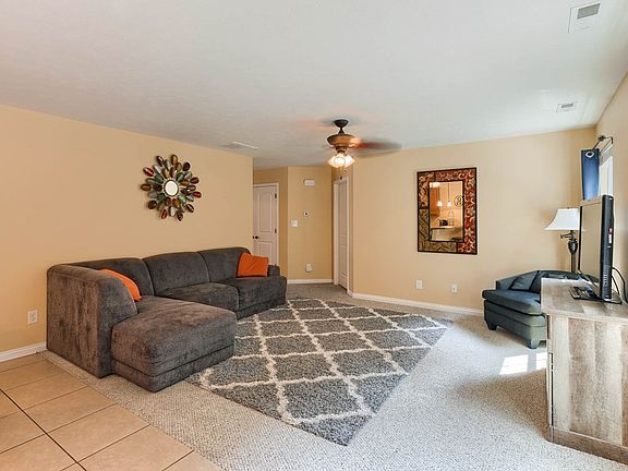 5th image of 4216 Harbor Hills Trce