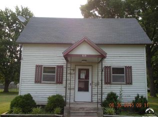 819 S Cedar St, Ottawa, KS 66067