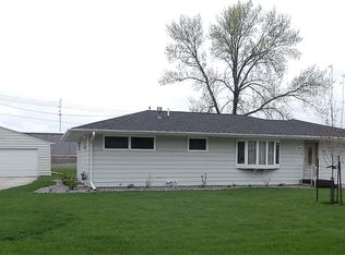 1414 Elmhurst Ave, Humboldt, IA 50548