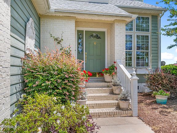 4th image of 4178 Shearwater Way SE
