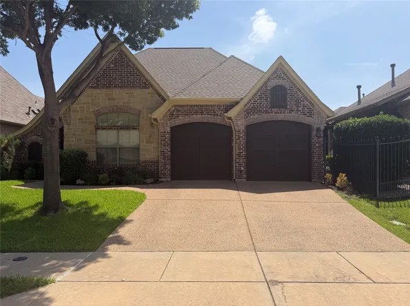 121 Montgomery Dr, Keller, TX 76248