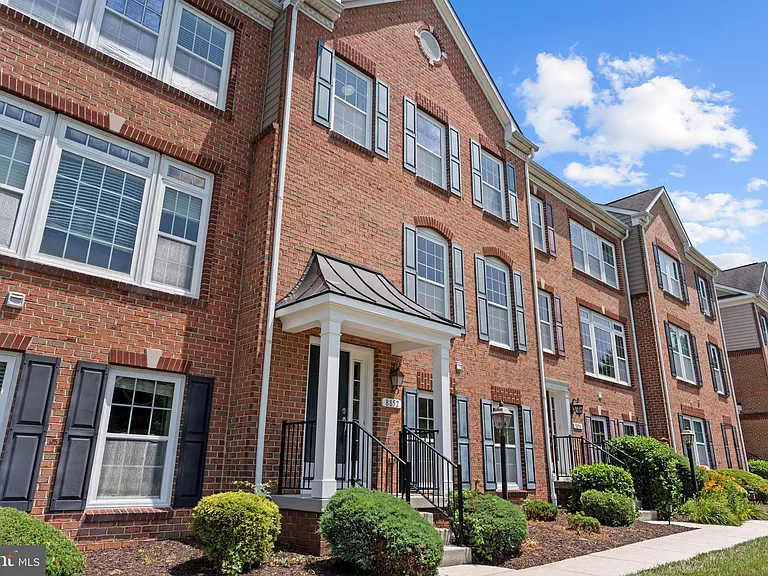 8852 Purple Iris Ln #16 — Photo 44