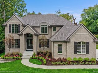 22423 Montebello Ct, Novi, MI 48375