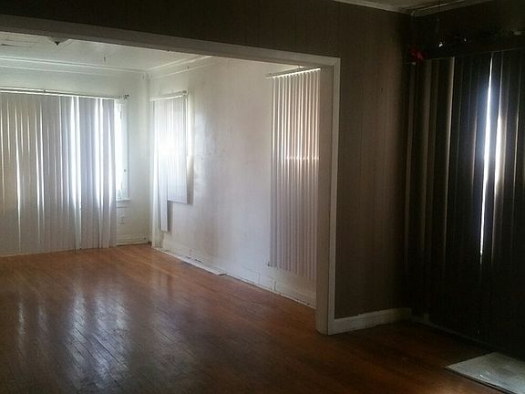 4th image of 304 22nd Ave