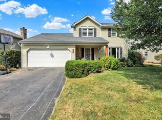 81 W South Ave, Landisville, PA