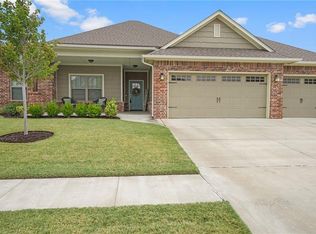 9209 NW 137th St, Yukon, OK 73099