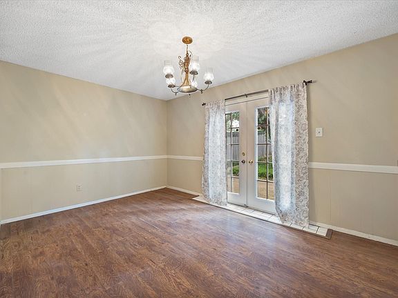 5th image of 553 Trailcrest Dr
