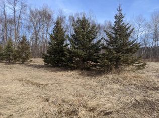 1325 Carriage Hill Dr E, Hinckley, MN 55037