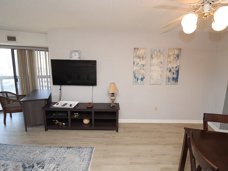400 20th Ave N #903 — Photo 10