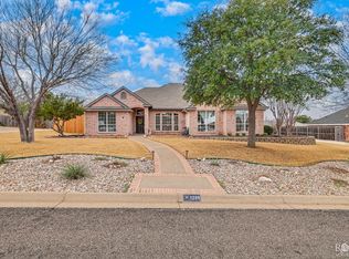 1209 Ashford Dr, San Angelo, TX 76901