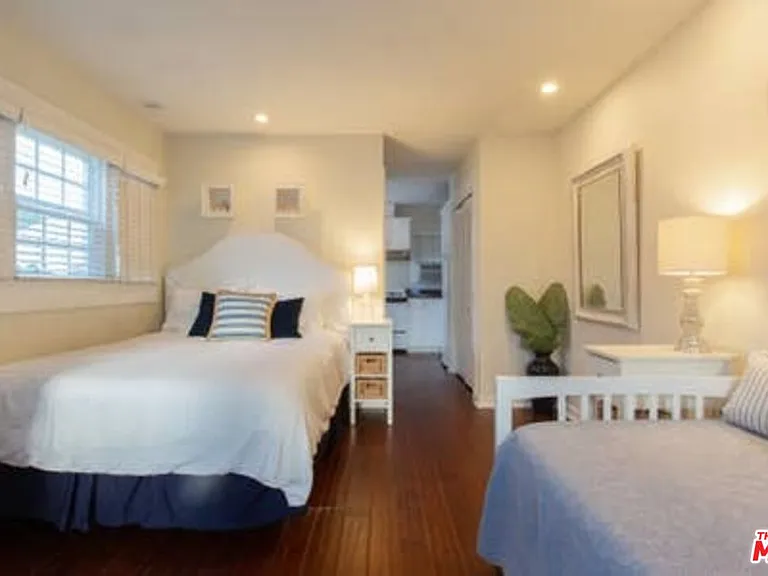 2318 Strongs Dr — Photo 12