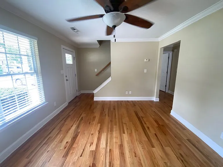 3057 Holly Brook Cir NE — Photo 3