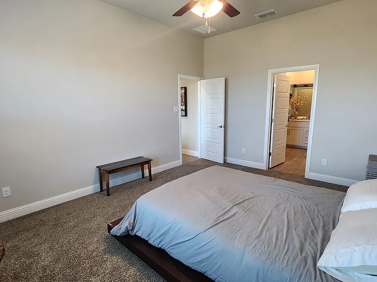 2221 Redwing Dr — Photo 31