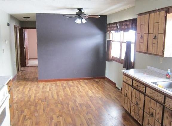 5th image of 34985 Hastings St NE
